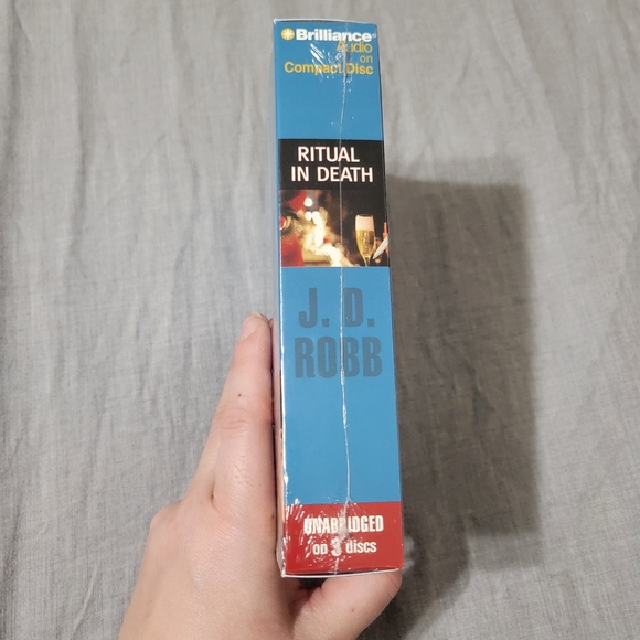 J.D. Robb Ritual in Death An Eve Dallas Novel Audio Book 3CD Nora Roberts Sealed - Picture 7 of 8